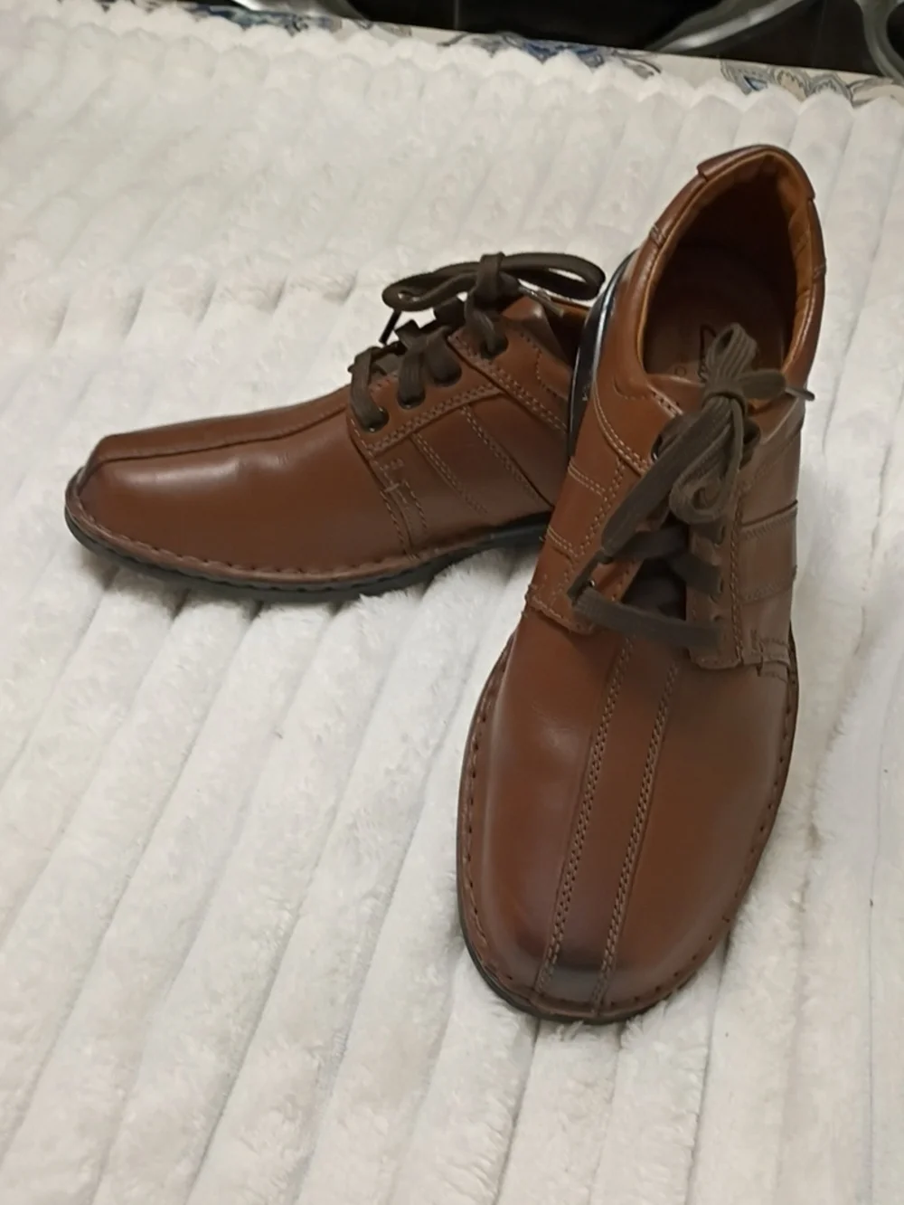 Clarks Toureg Vibe Mens Brown Leather Flat Lace Up Dress Shoes 9.5W